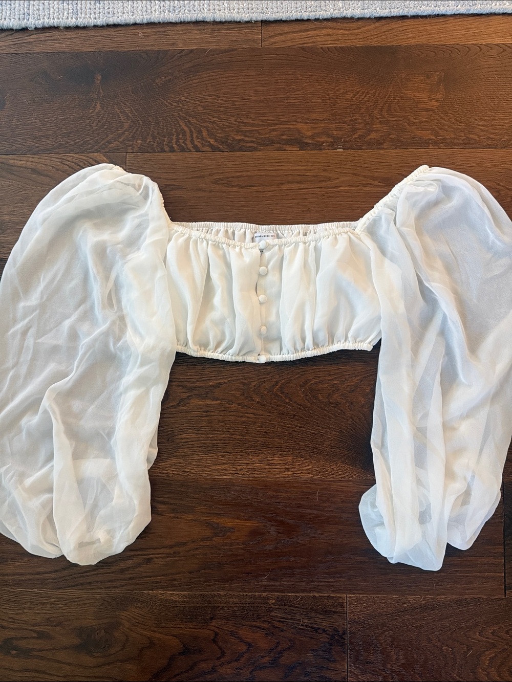 Sabo skirt White Puff Sleeve Crop Top with Button Front